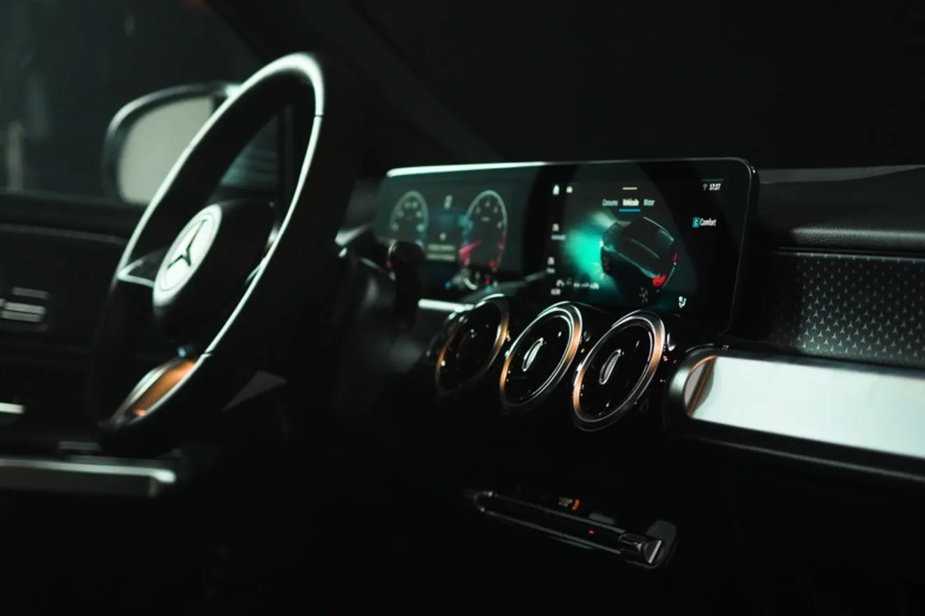 Spot publicitario — Mercedes-Benz